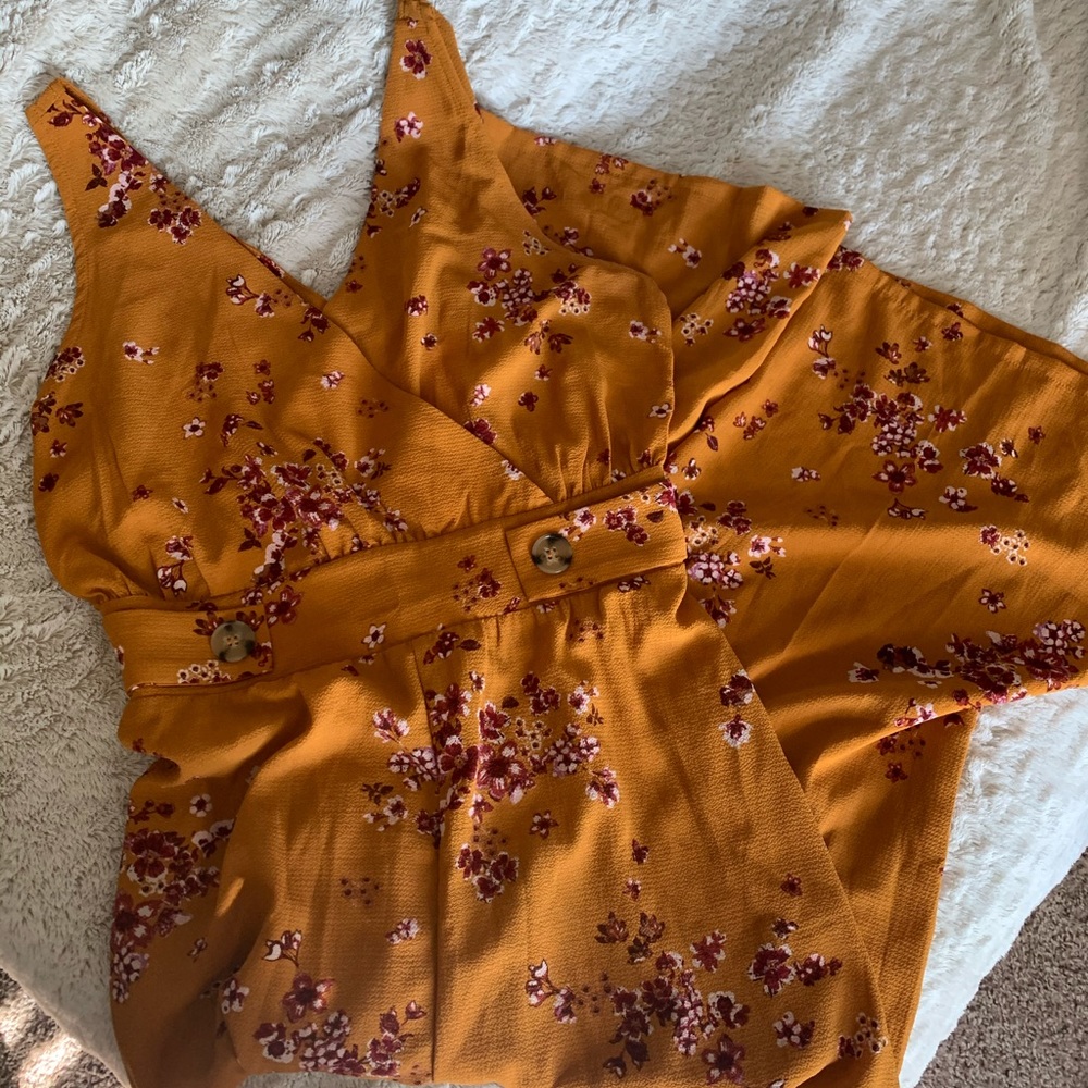 Super cute one piece jumpsuit